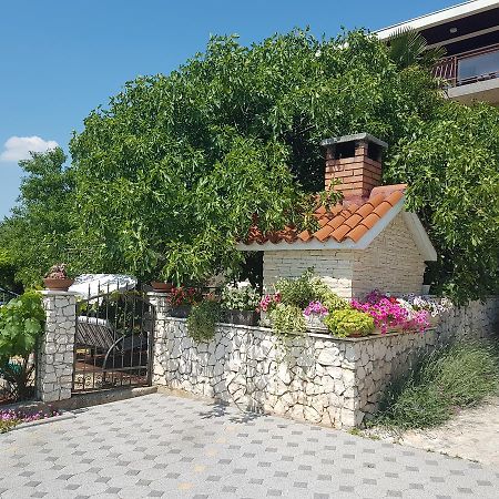 Apartment Adis Šibenik Eksteriør bilde